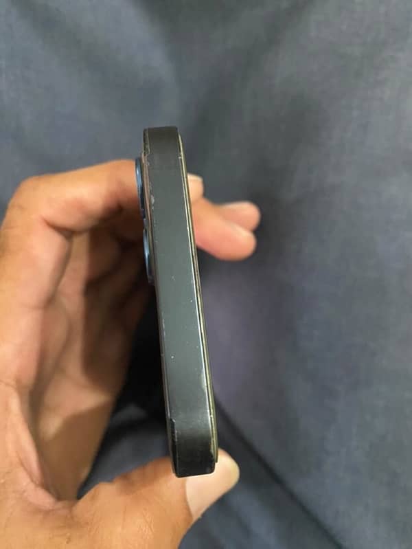 iPhone 12 Pro  128gb with box non pta 2