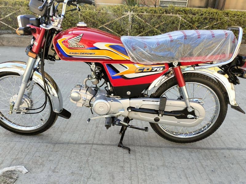 Honda CD70 model 2025 Applied for 3