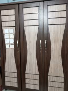 3 panel cupboard