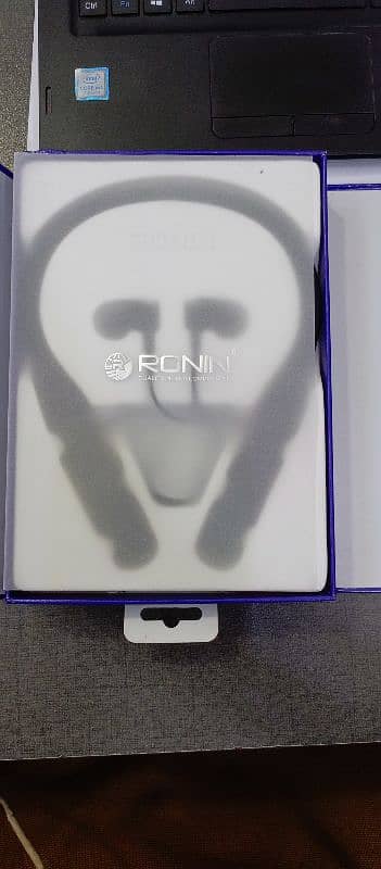 Ronin R-270 Bluetooth neck band 0