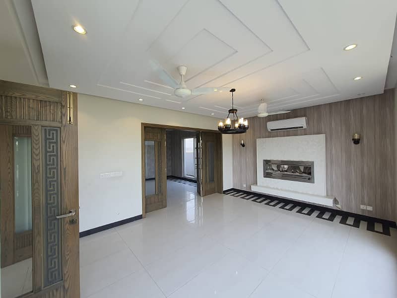 Modern 1 Kanal House For Rent In DHA Phase 6, Lahore 5