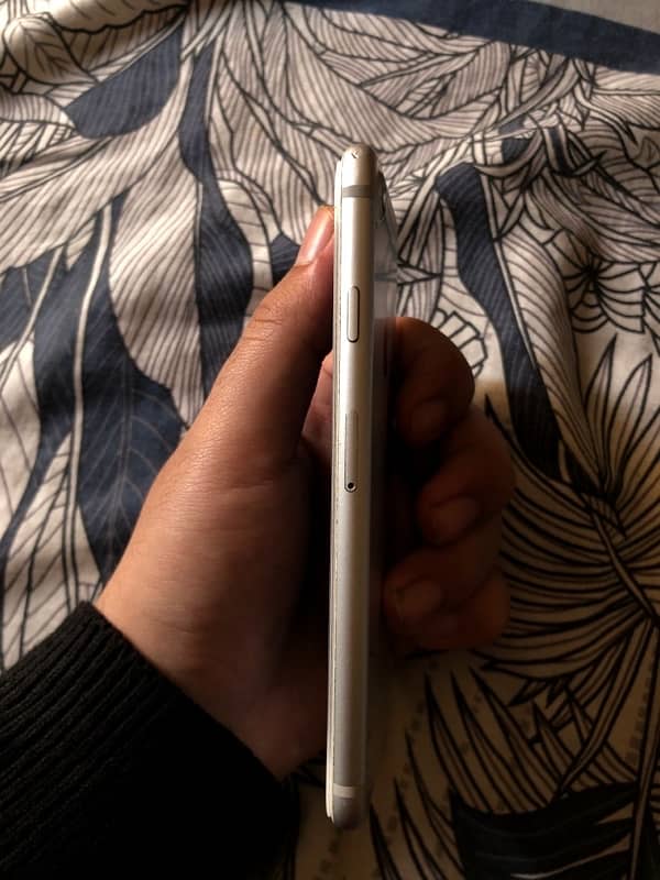 IPhone 7 PTA Approved 32 GB 2