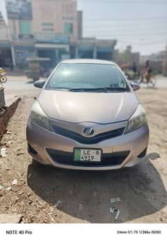 Toyota Vitz 2015