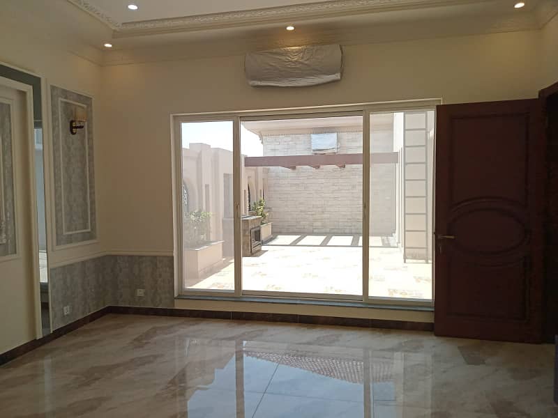 1 Kanal Modern House For Sale In DHA Phase 7 Lahore 3