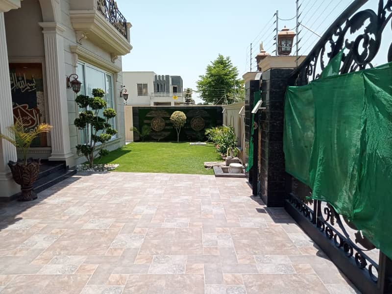 1 Kanal Modern House For Sale In DHA Phase 7 Lahore 27