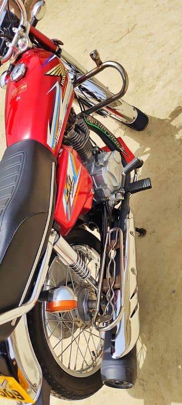 "Honda 125cc 2016 Model – Zabardast Condition, Best Price!" 3