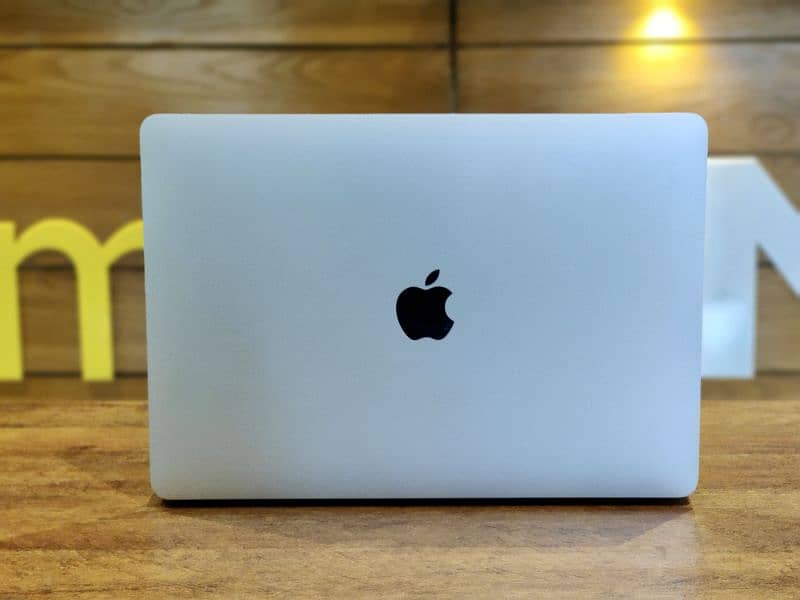 MacBook Pro M1 5