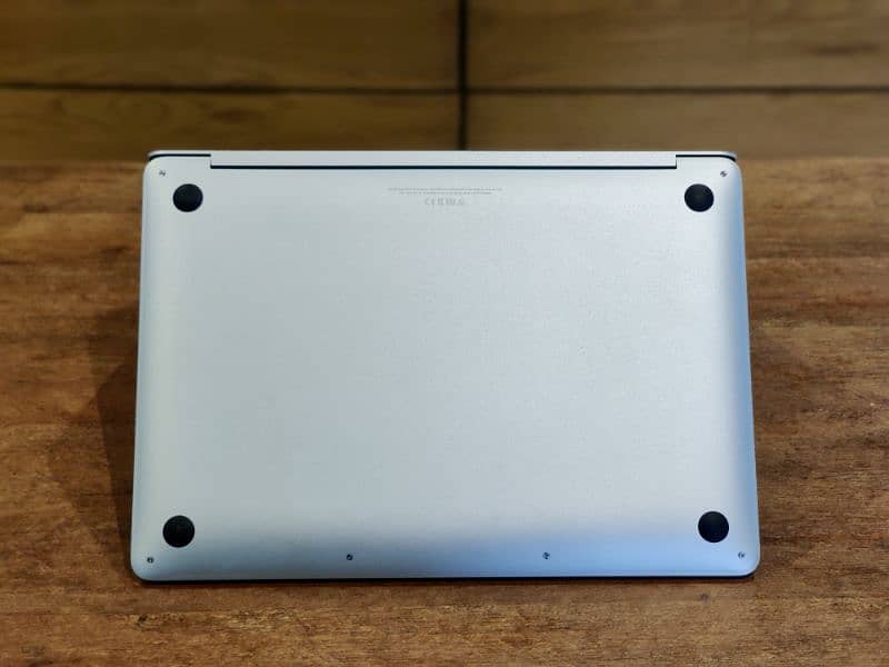 MacBook Pro M1 7