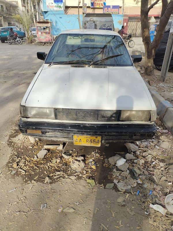 Nissan Sunny 1988 6