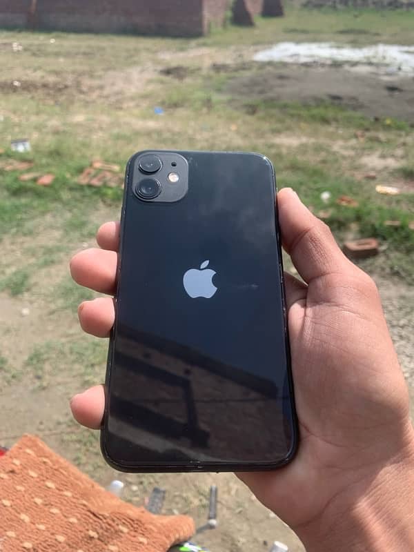 iPhone 11 2