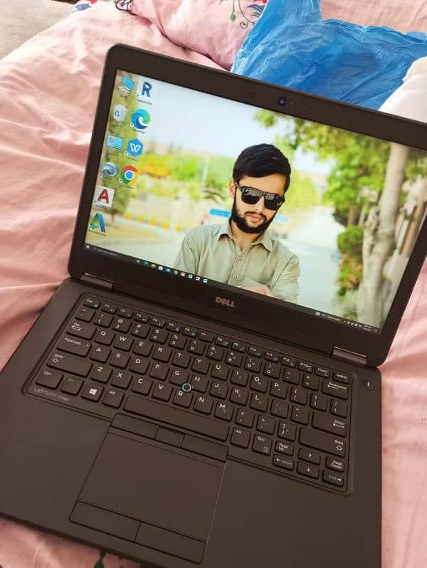 DELL ICORE i7 LAPTOP 3