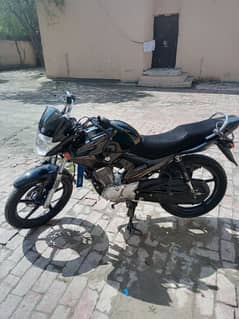 yamaha ybr  22 model clean condition