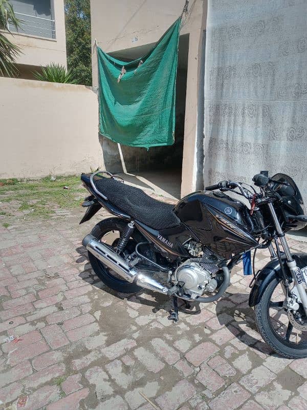 yamaha ybr  22 model clean condition 3