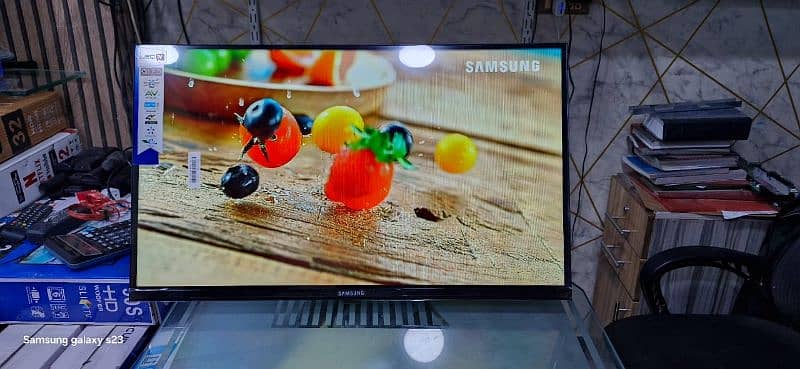 Sale 48" inch SAMSUNG SMART led TV new Model Available 4