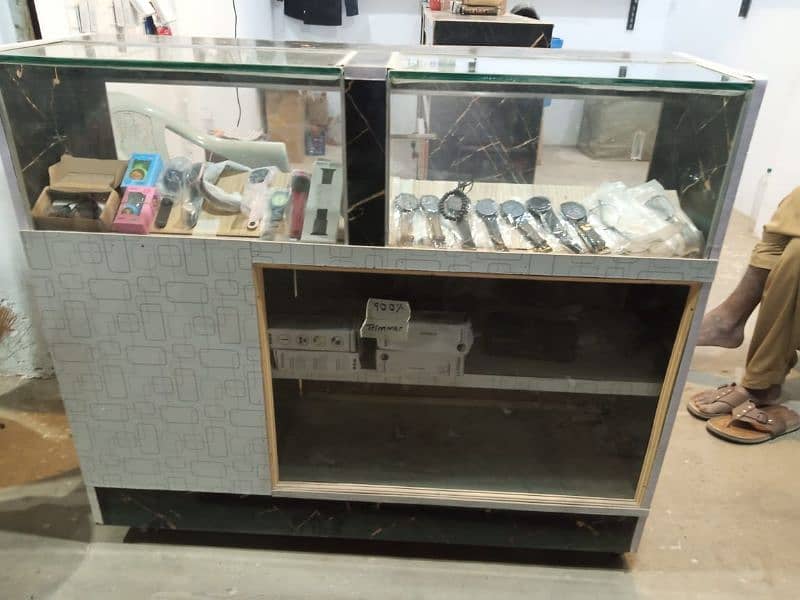 shop rack and counter for sale in low price 4