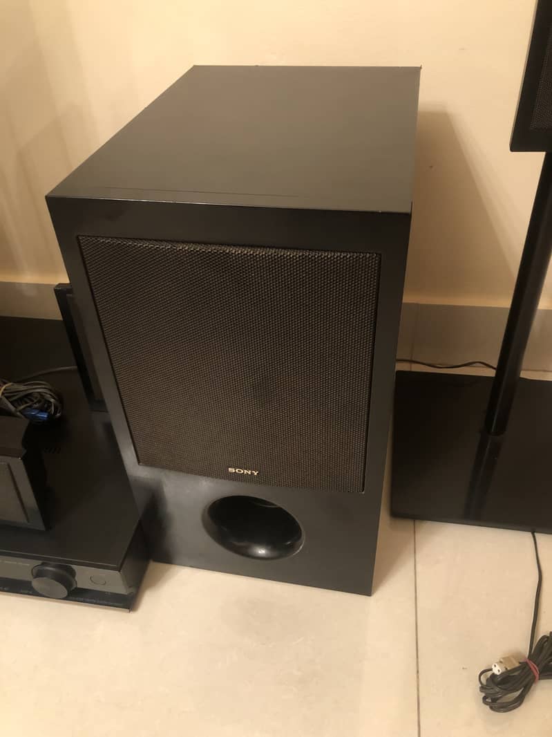 Sony 5.1 surround home cinema amplifier system 4