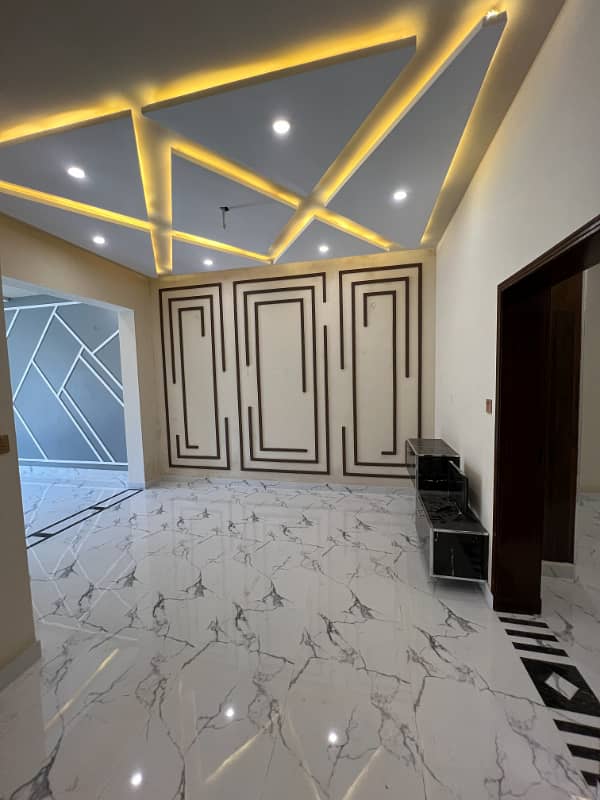 5 Marla brand new modern style house for sale in AL Rehman Garden phase 4 near Jallo park main canal road Lahore 3