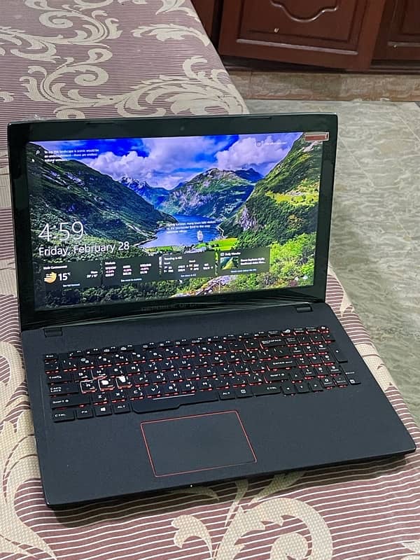 Asus GL553VE Gaming laptop GTX 1050Ti (4GB GDDR5) 16GB Ram 512M. 2 ssd 3