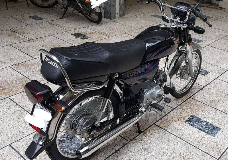 Honda CD 70 Bike Black Edition 2