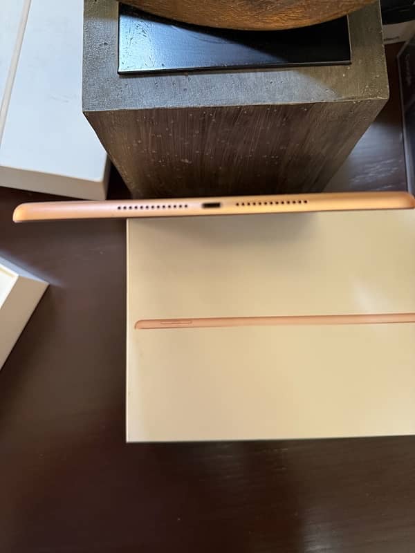 iPad 6th gen 32GB 5