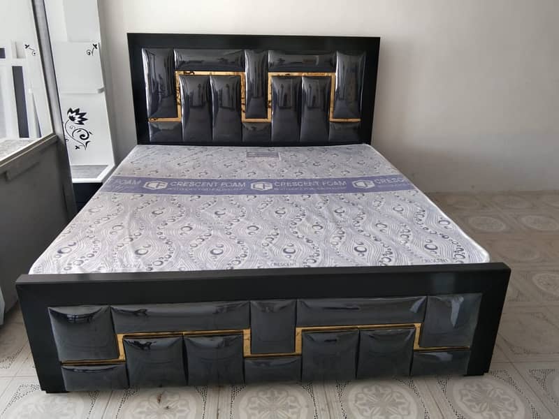 poshish Bed/ kingsize bed/ double bed/ side table/ dressing table/bed 3