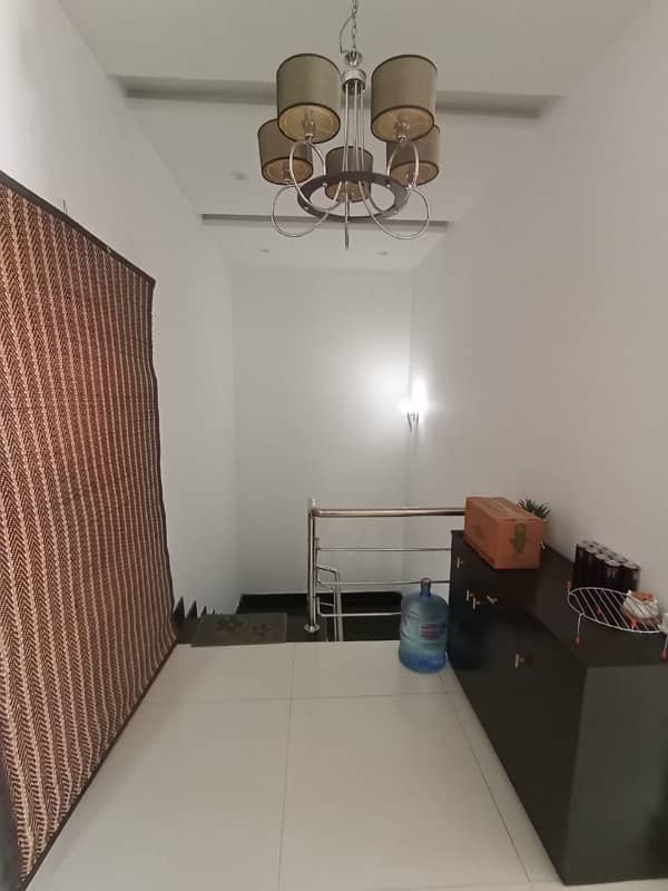 One Kanal Used Modern Design Bungalow For Sale At Prime Location Of DHA Lahore Near To Park masjid & Commercial Market. 11