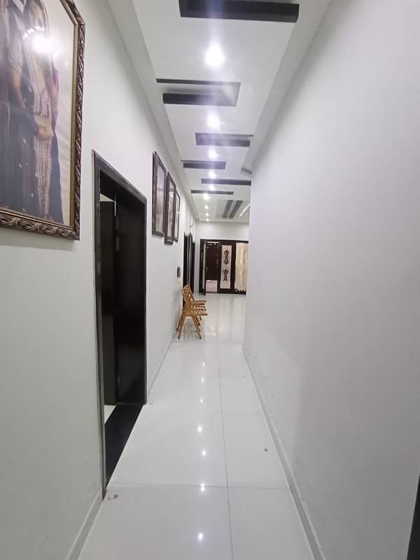 One Kanal Used Modern Design Bungalow For Sale At Prime Location Of DHA Lahore Near To Park masjid & Commercial Market. 21