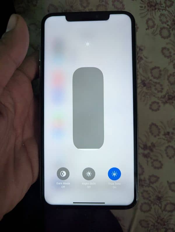 I phone xs max 9