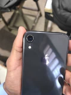 iPhone XR (non-PTA factory unlock 64 gb water pack)