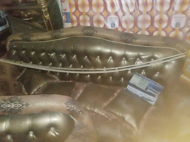 poshes sofa set condition 10/9 0