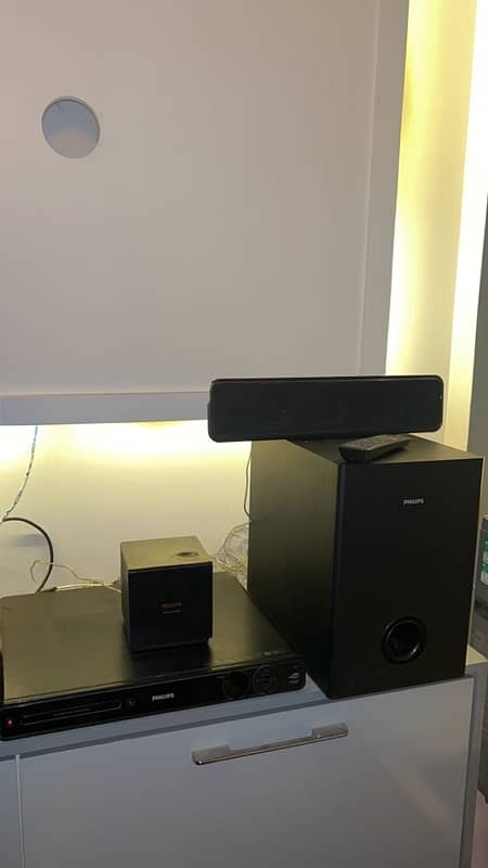 Philips dvd home theater 0