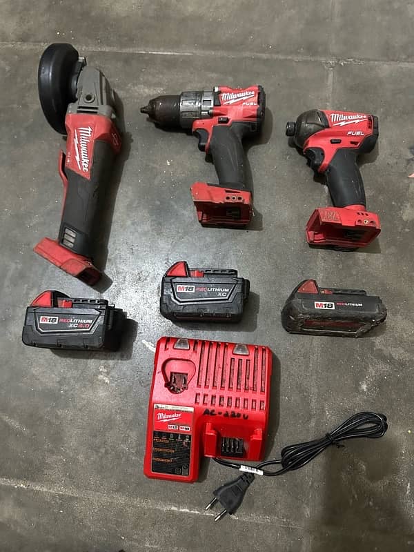 Milwaukee M18 cordless tool set 0