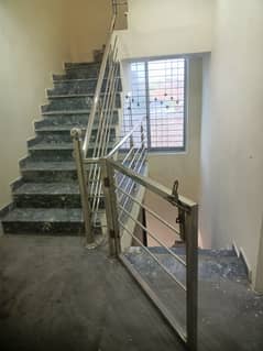 7 Marla upper portion for rent New Lahore city Lahore