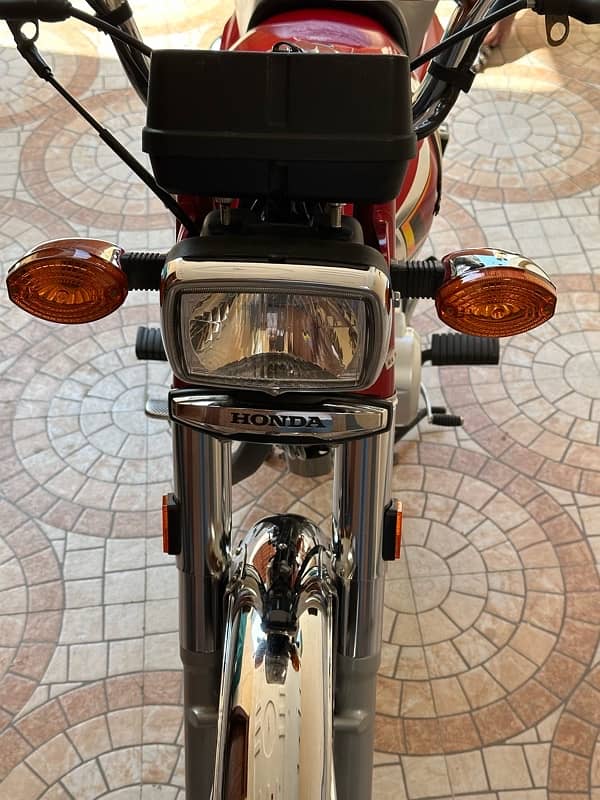 Honda 125 2025 5