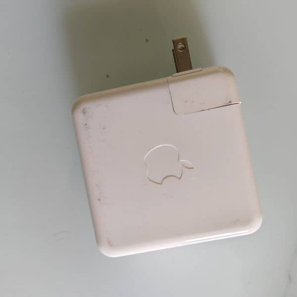 Apple MacBook Air 2018 13″ 14