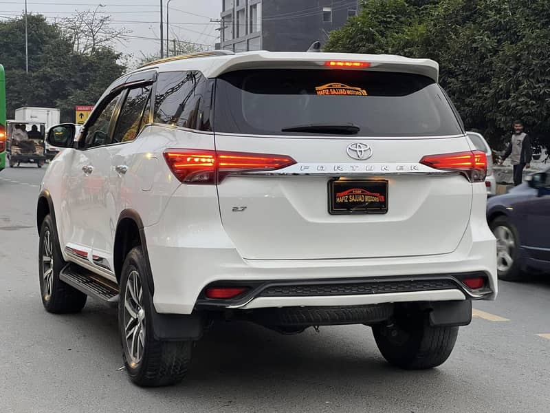 Toyota Fortuner 2019 12