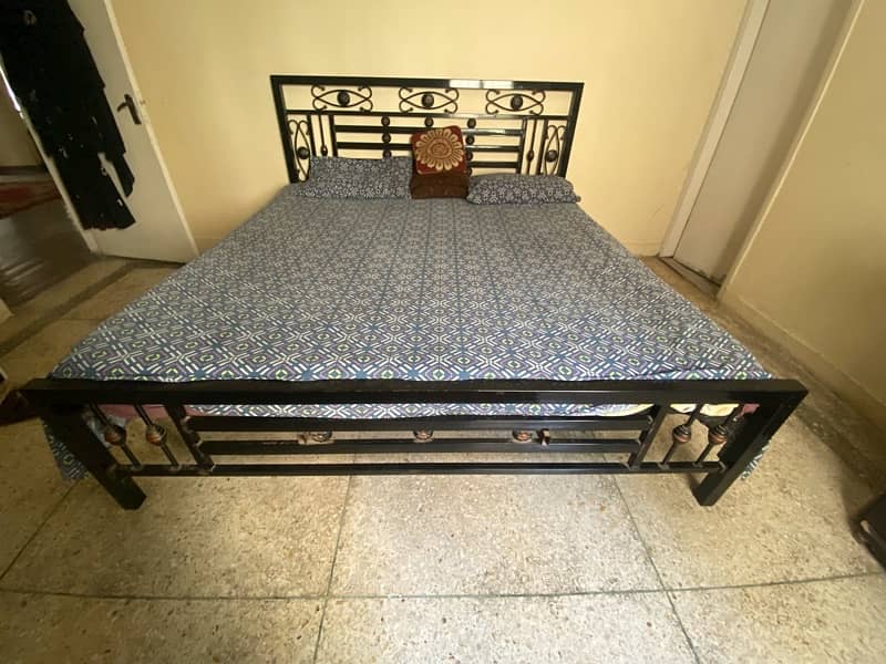 Double and single iron beds  with matress available for sale urgent !! 1