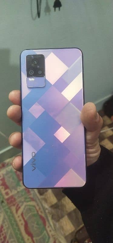 VIVO V21 E LIKE new condition 3