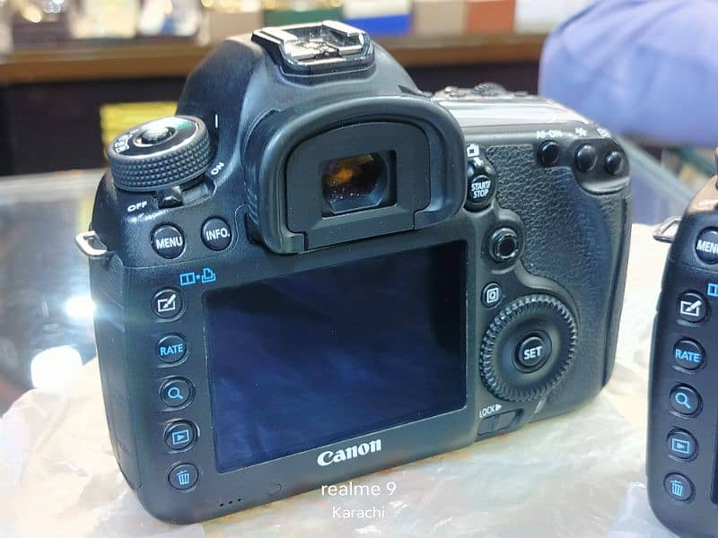 Canon 5D Mark III | New Condition | Fullframe 4