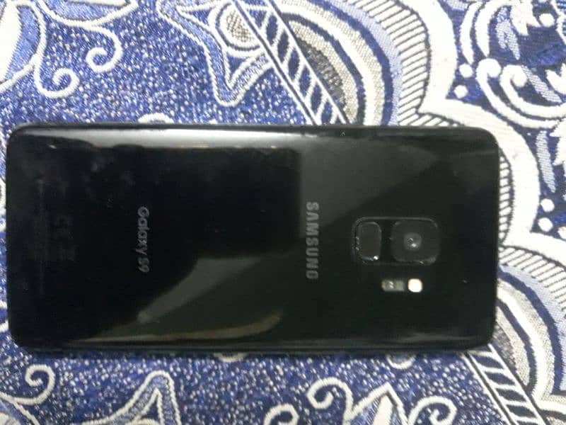 Samsung s9 4/64 official proved 8