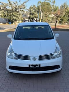 Nissan Tiida 2006