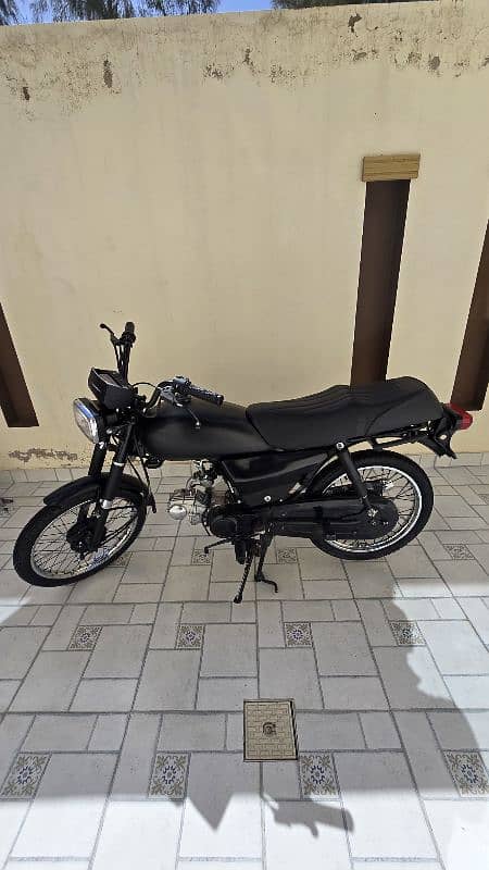 Honda CD70 2023 0