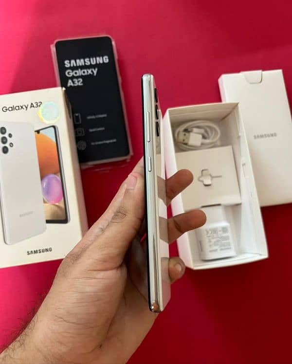 Samsung Galaxy A32 ( 0340 5184073 Whatsapp number ) 1