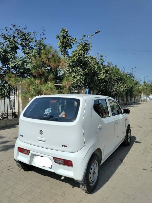 Suzuki Alto VXL (AGS) 4