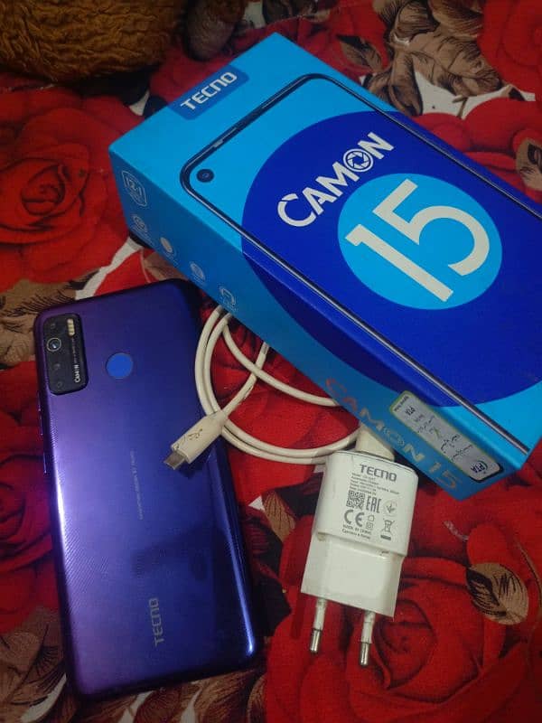 Tecno camon 15 4/64 Good condition with charger 0