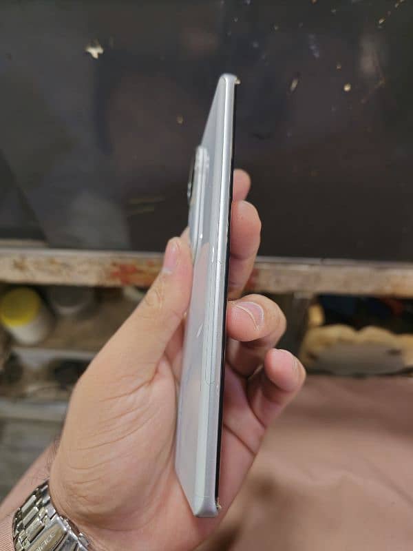 vivo v40 [12 256] 6