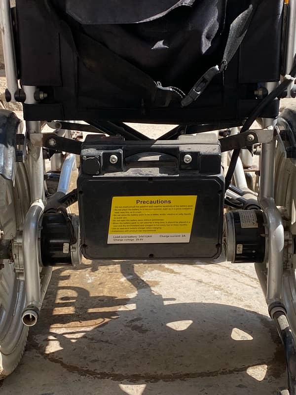 Electric Wheelchair 10/10 condition Brand New Battery 4