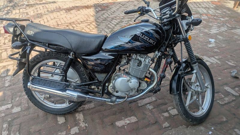 Suzuki gs 150 all ok WhatsApp 03055770150 4