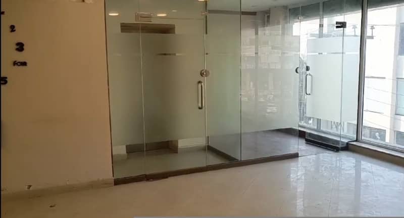 8 Marla 4th Floor Office With Elevator For Rent In DHA Phase 5,Block B, Lahore. 14