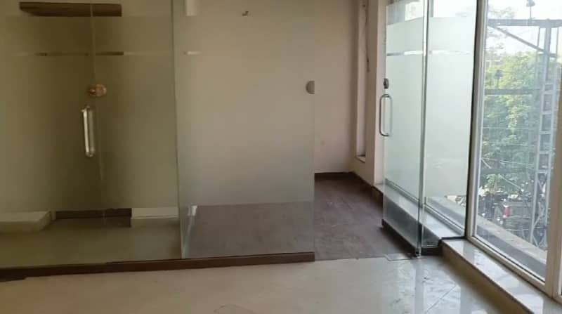 8 Marla 4th Floor Office With Elevator For Rent In DHA Phase 5,Block B, Lahore. 16